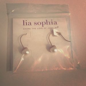 Lia Sophia Pearl Earrings - NEW